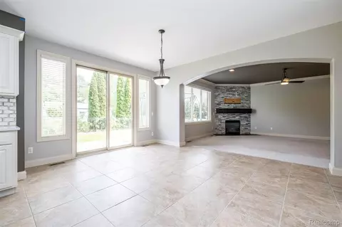 Living - 48850 Austrian Pine Dr, Macomb, MI 48044 photo 1 of 3
