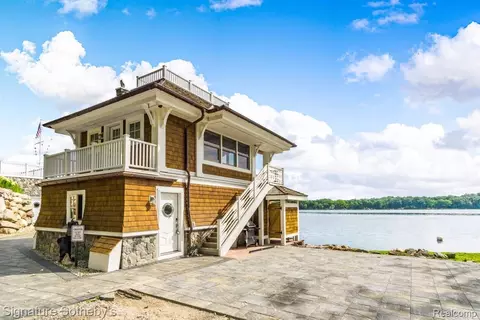 Other - 14620 Edgewater Dr, Lyndon, MI 48137 photo 8 of 10