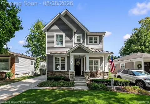 663 Herald St, Plymouth, MI 48170