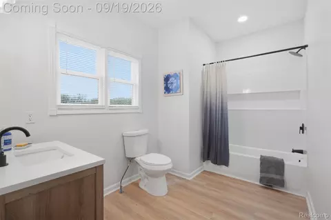 Bath - 2974 Cedar Lake Rd, Marion, MI 48843 photo 2 of 6