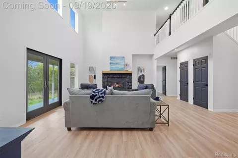 Living - 2974 Cedar Lake Rd, Marion, MI 48843 photo 2 of 4