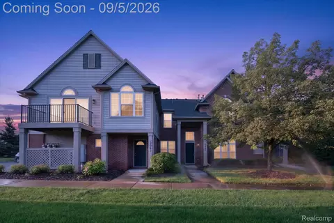 3085 Primrose Ln, Pittsfield, MI 48197