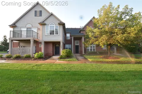 3085 Primrose Ln, Pittsfield, MI 48197
