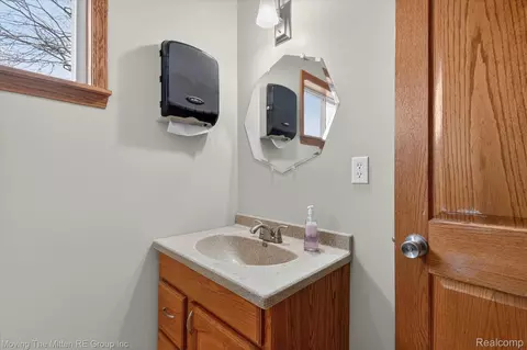 Bath - 175 2nd St, Belleville, MI 48111 photo 2 of 3