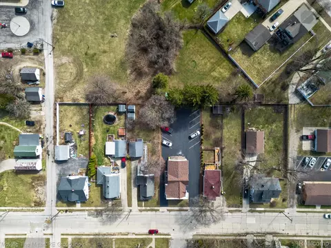 View/Area - 175 2nd St, Belleville, MI 48111 photo 12 of 15