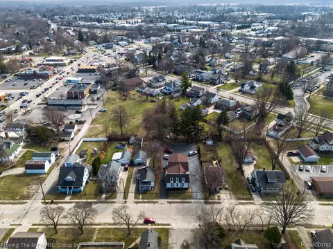 View/Area - 175 2nd St, Belleville, MI 48111 photo 11 of 15