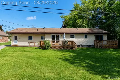Other - 704 E Lovell Dr, Troy, MI 48085 photo 11 of 14