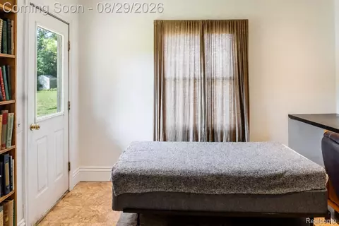 Bedroom - 704 E Lovell Dr, Troy, MI 48085 photo 2 of 6