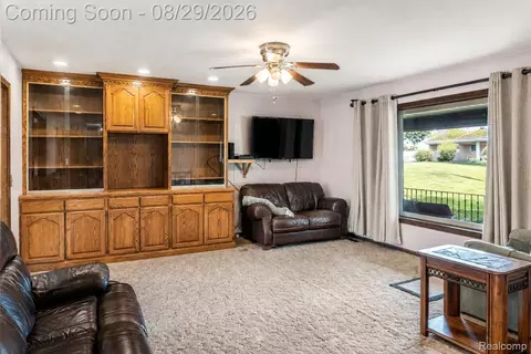 Living - 704 E Lovell Dr, Troy, MI 48085 photo 1 of 2
