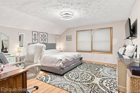 Bedroom - 8484 Wesley Dr, Flushing, MI 48433 photo 1 of 3