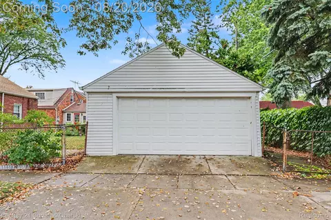 Other - 2100 Lancaster St, Grosse Pointe Woods, MI 48236 photo 14 of 14