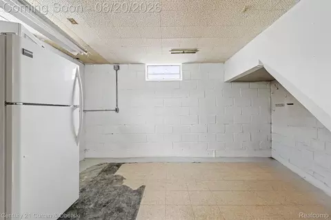 Other - 2100 Lancaster St, Grosse Pointe Woods, MI 48236 photo 13 of 14