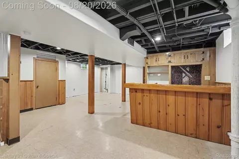 Other - 2100 Lancaster St, Grosse Pointe Woods, MI 48236 photo 9 of 14