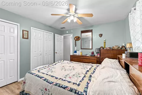 Bedroom - 623 S Augres River Dr, Au Gres, MI 48703 photo 2 of 6