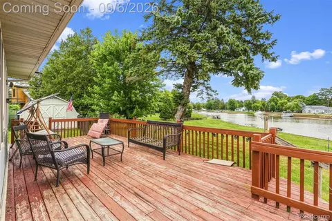 Exterior - 623 S Augres River Dr, Au Gres, MI 48703 photo 4 of 6