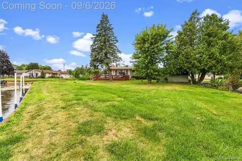 Exterior - 623 S Augres River Dr, Au Gres, MI 48703 photo 6 of 6