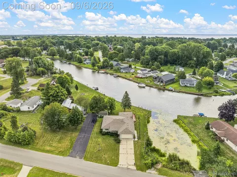 View/Area - 623 S Augres River Dr, Au Gres, MI 48703 photo 2 of 7