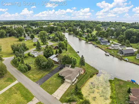 View/Area - 623 S Augres River Dr, Au Gres, MI 48703 photo 3 of 7
