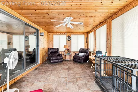 Exterior - 623 S Augres River Dr, Au Gres, MI 48703 photo 1 of 6
