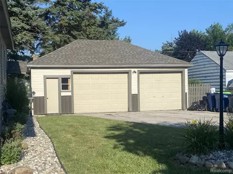 Other - 809 Stanton St, Bay City, MI 48708 photo 2 of 11
