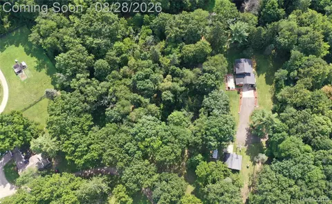 View/Area - 11060 Clark Rd, Springfield, MI 48350 photo 1 of 2