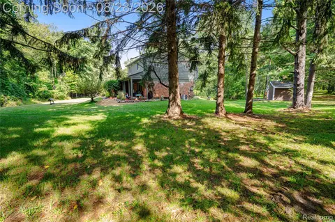 Exterior - 11060 Clark Rd, Springfield, MI 48350 photo 2 of 4