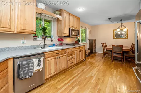 Kitchen - 11060 Clark Rd, Springfield, MI 48350 photo 3 of 3