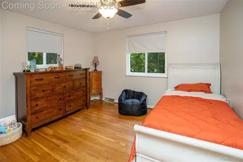 Bedroom - 11060 Clark Rd, Springfield, MI 48350 photo 4 of 4