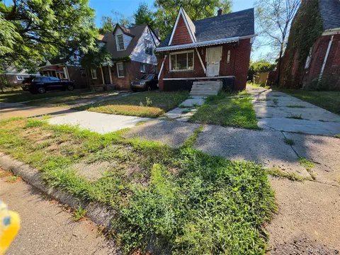 16156 Cruse St, Detroit, MI 48235