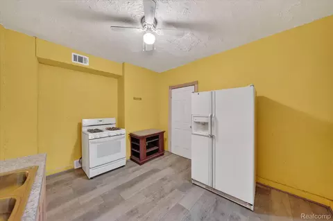 Other - 13238 Mitchell St, Hamtramck, MI 48212 photo 9 of 14