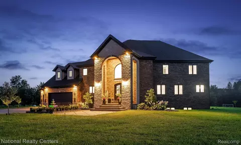Exterior - 65339 Romeo Plank Rd, Ray, MI 48096 photo 8 of 24