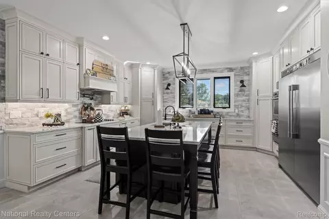Kitchen - 65339 Romeo Plank Rd, Ray, MI 48096 photo 1 of 8