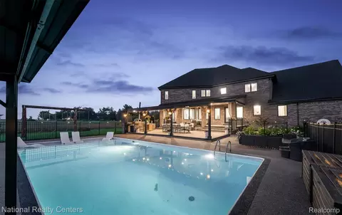Exterior - 65339 Romeo Plank Rd, Ray, MI 48096 photo 19 of 24