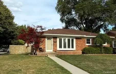 1459 Mulberry St, Mount Clemens, MI 48043