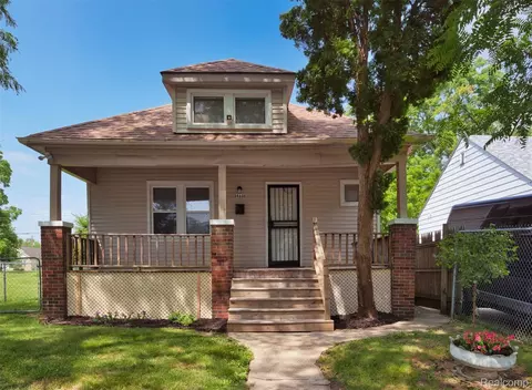 14601 San Juan Dr, Detroit, MI 48238