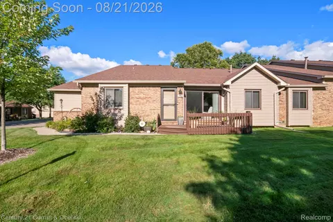 7981 Lawrence, West Bloomfield, MI 48322