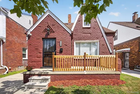 16230 Griggs St, Detroit, MI 48221
