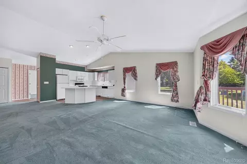 Living - 9178 Nicole Ln, Davison, MI 48423 photo 2 of 3