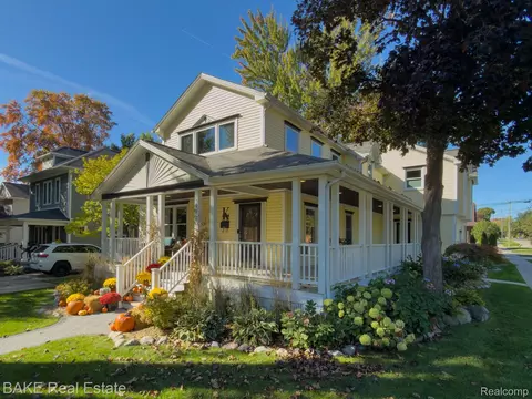 499 N Evergreen St, Plymouth, MI 48170