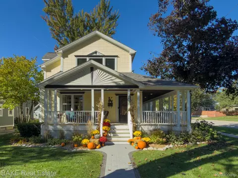 499 N Evergreen St, Plymouth, MI 48170