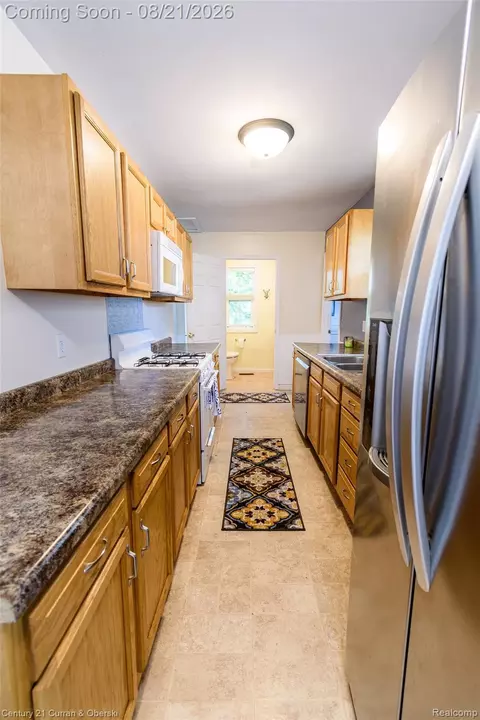 Kitchen - 3013 Lakeview St, Monroe, MI 48162 photo 4 of 4