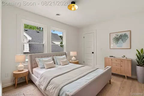 Bedroom - 475 Saint Clair Ave, Grosse Pointe, MI 48230 photo 5 of 6