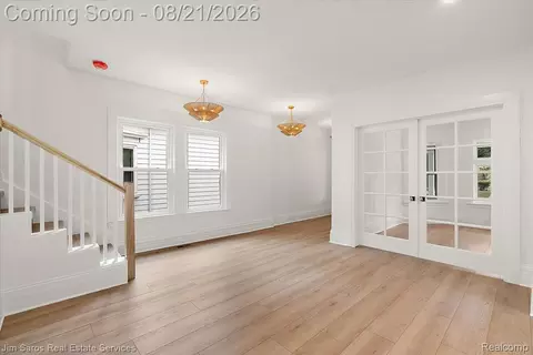 Living - 475 Saint Clair Ave, Grosse Pointe, MI 48230 photo 4 of 4