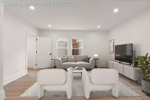 Living - 475 Saint Clair Ave, Grosse Pointe, MI 48230 photo 2 of 4