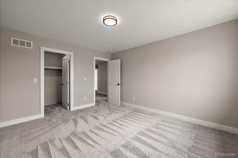 Bedroom - 16199 Via Colico, Macomb, MI 48042 photo 10 of 10
