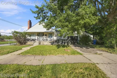 4003 Spruce St, Inkster, MI 48141