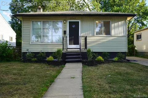 28945 Oakwood St, Inkster, MI 48141