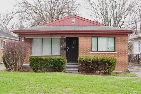 19925 Winthrop St, Detroit, MI 48235