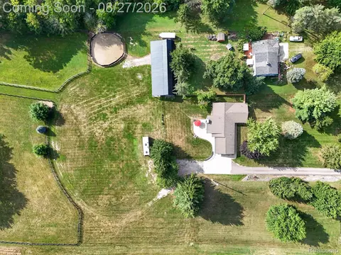 View/Area - 12265 Sharp Rd, Fenton, MI 48451 photo 3 of 7