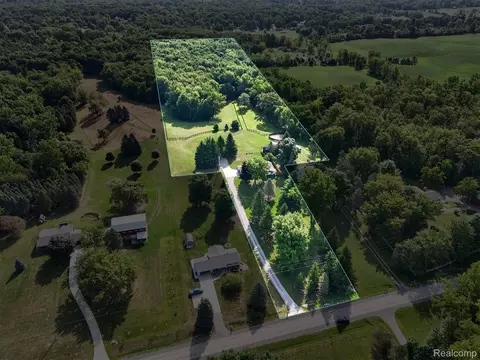 View/Area - 12265 Sharp Rd, Fenton, MI 48451 photo 7 of 7